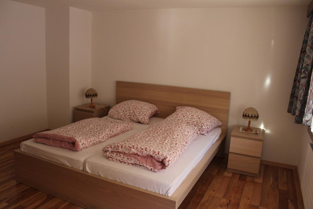 Ferienwohnung Silberdistel Saas-Grund Zimmer foto