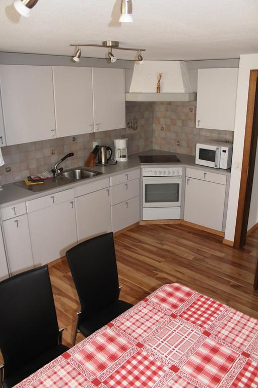 Ferienwohnung Silberdistel Saas-Grund Zimmer foto